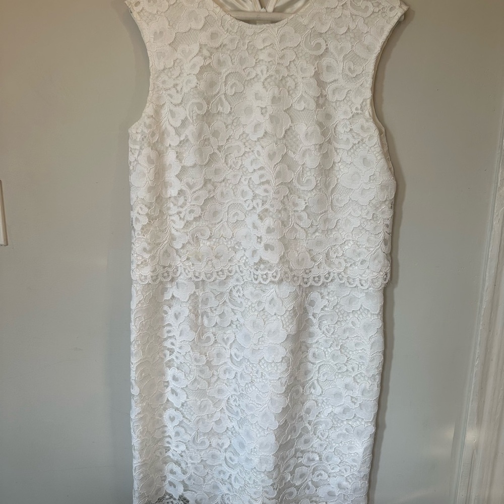 Elegant White Lace Dress